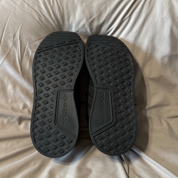 Black ADIDAS Tennis Shoes - Picture 2 of 3